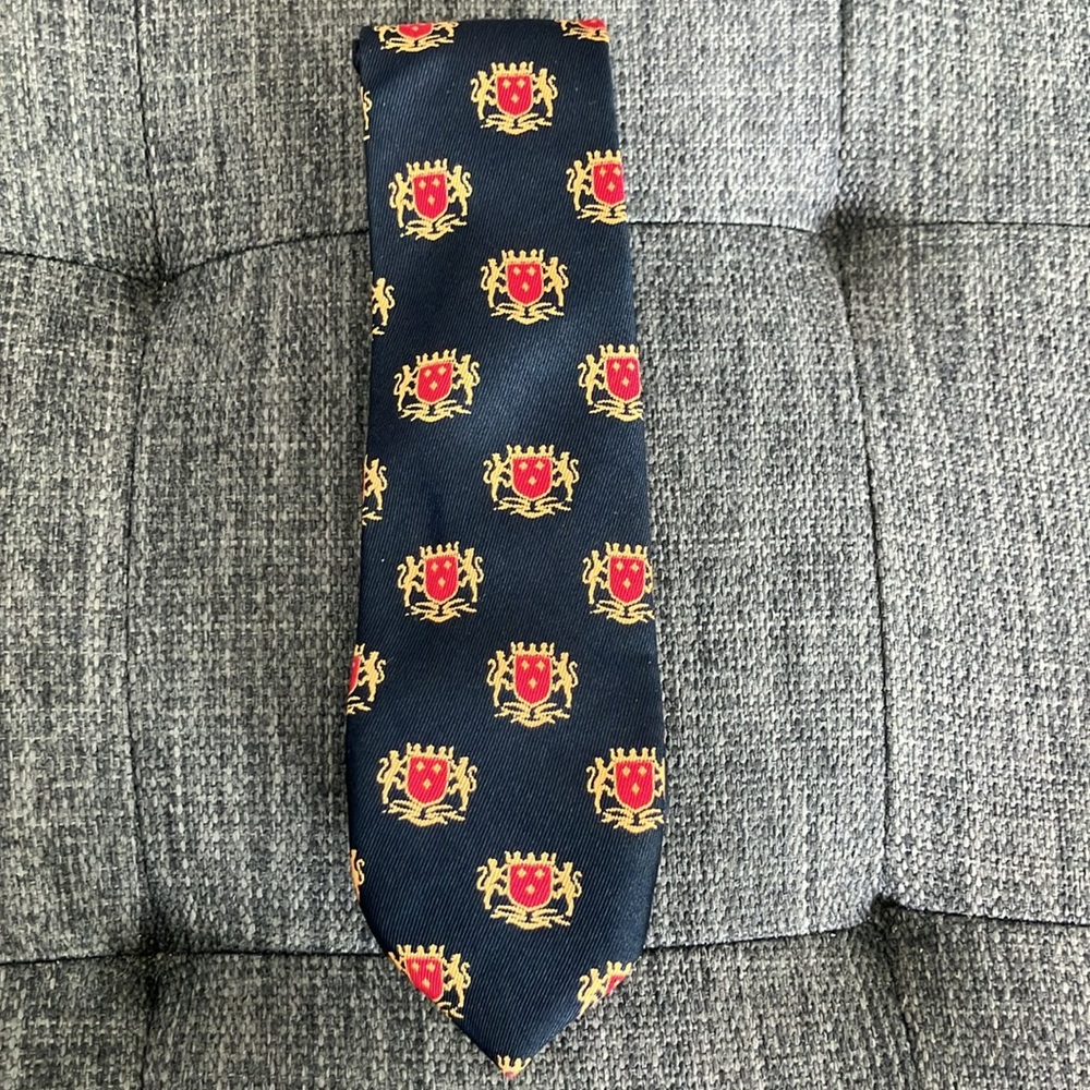 3/$18 RARE Vintage Black Red & Gold Coat of Arms Italian Silk Tie
